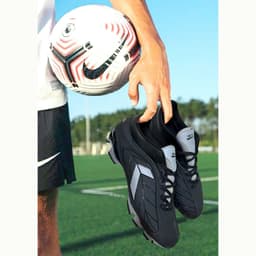 حذاء Adidas 3